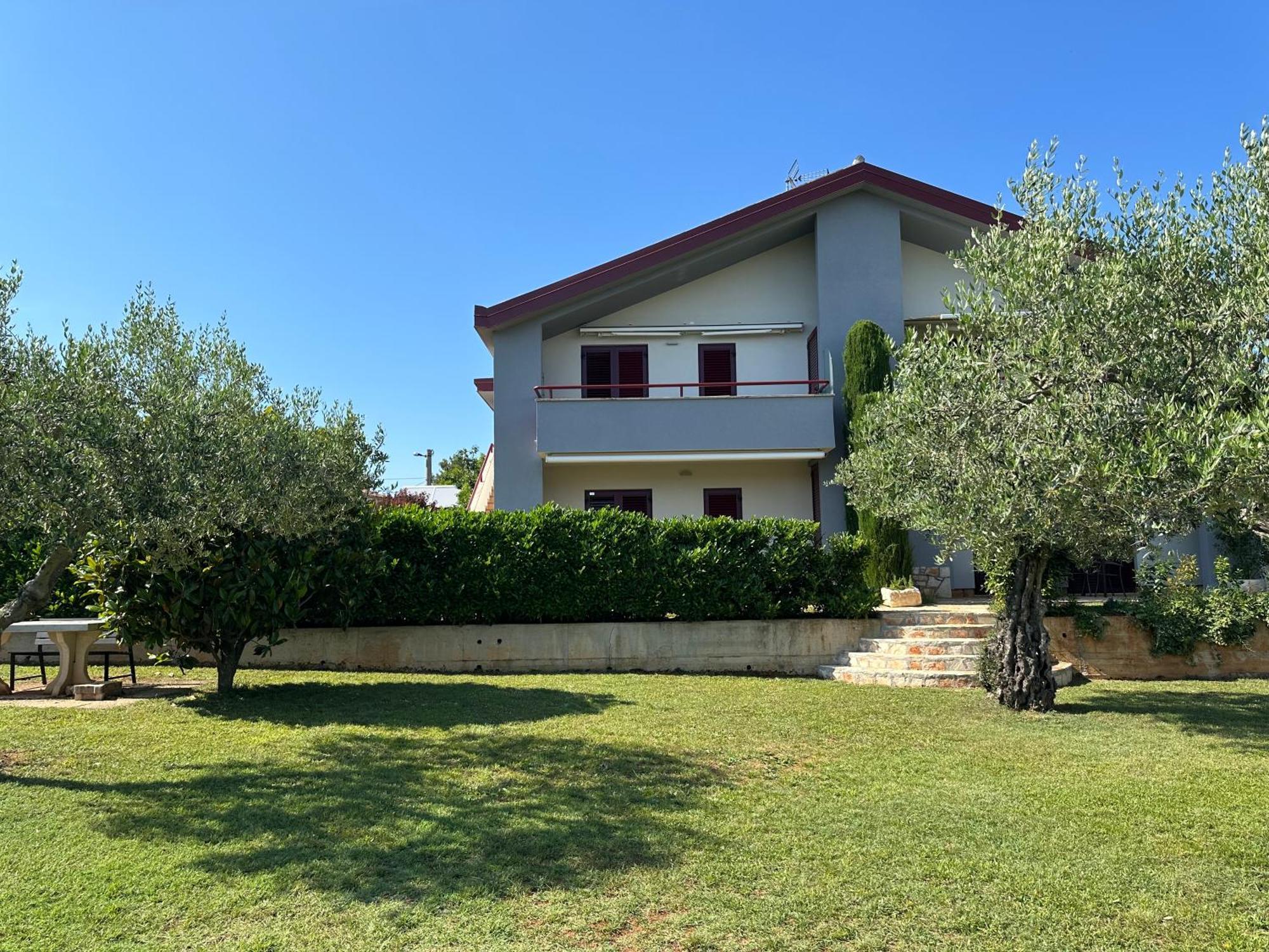 App Trinodis Apartment Bašanija Exterior foto